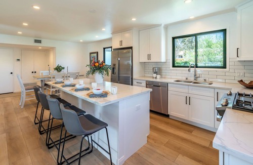 The Mesa House | Coastal Escape - Luxury Beach Living on the Mesa