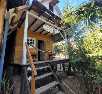 El Gigante Apartment | Coconut House
