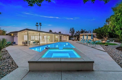 Sunrise Vista Chino House | Come Fly With Me - Palm Springs