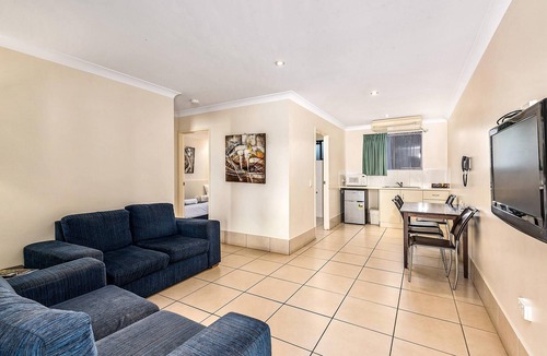 Kearneys Spring Hotel | Comfort Inn Glenfield