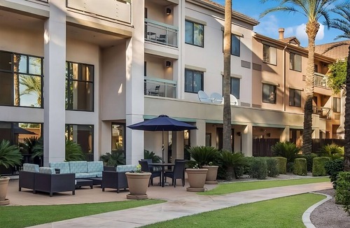 Chandler Apartment | Comfortable Countryside Stay! 3 Relaxing Units, Onsite Pool, Paw-friendly too!
