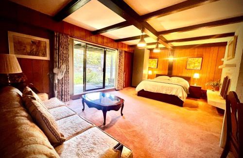 Shaughnessy House | Comfortable private room near UBC-B