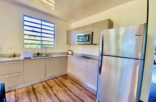 Tamarindo Apartment | Comfy dog-friendly apt, shared pool - close to Tamarindo