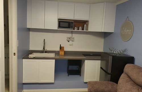North Mountain Apartment | Compact Studio Lovely, Privacy Affordable safe And Quite #3