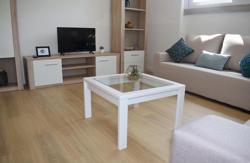 Arco Pintado Apartment | Conchada House 13