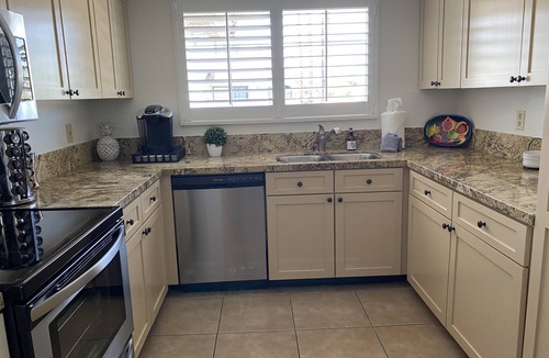 Sonora Sunrise Condo | Condo Odyssey - Palm Springs home away from home
