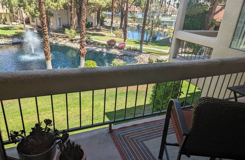 Cathedral City Condo | Contemporary 2/2 in Beautiful Canyon Shores!