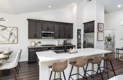 Raisin House | Contemporary Home in Best location!