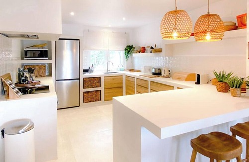 Gorjoes Villa | Contemporary luxury villa with heatable private pool