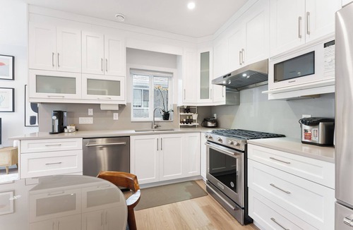 Fraserview House | Convenient 3 Bedroom in Heart of East Vancouver