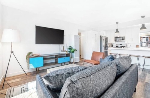 San Clemente House | Convenient dog-friendly condo with free WiFi - right up from the beach