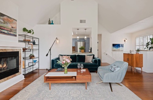 Santa Barbara Condo | Conveniently Located Downtown Condo with Garden!
