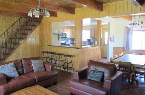 Crowley Lake Cabin | Convict Lake Resort