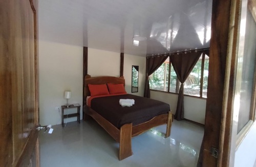 Ballena Hotel | Cool Waters Jungle Camping