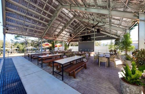 Oxenford Hotel | Coomera Lodge Hotel
