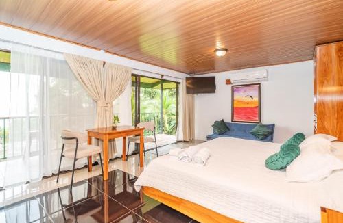 Drake Bay Cabin | Corcovado Green Cabin & House
