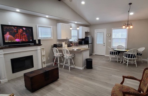 Callender Cottage | Cottage by the dunes