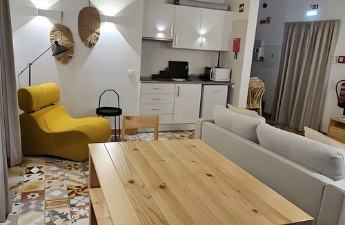 Alcoutim House | Country House 'Casa Da Moagem' with Mountain View, Wi-Fi and Air Conditioning