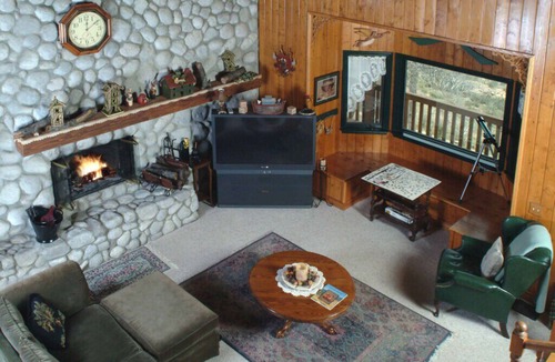 Julian House | Countryside home with expansive views of the hills and valleys of Julian.