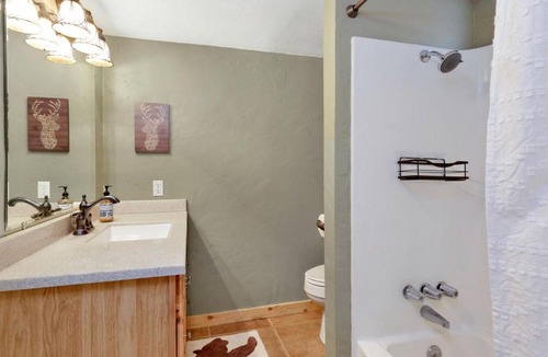 Woodlands House | Coyote Pines #2061 by Big Bear Vacations