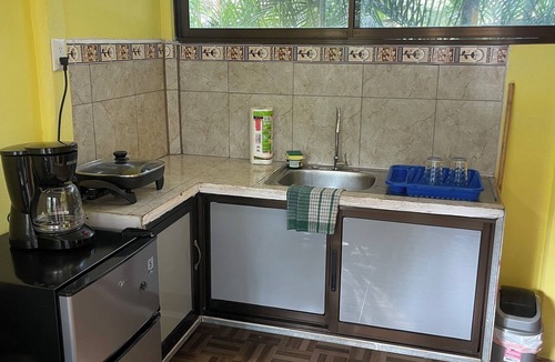 Cocles Apartment | Cozy 1-bedroom apartment in Cocles, walking distance to beach and restaurants