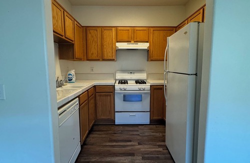 Oildale Apartment | Cozy 1-bedroom apartment with WiFi, AC in delightful Bakersfield