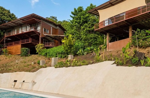 Ballena Villa | Cozy 1-bedroom villa in charming Provincia de Puntarenas with AC
