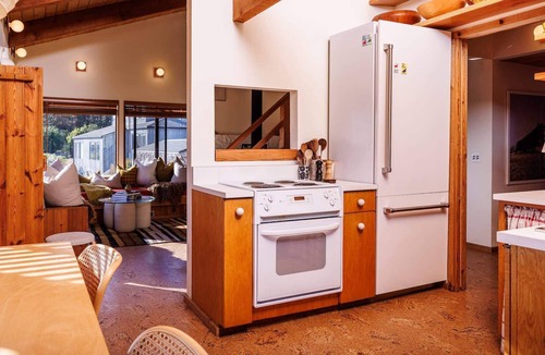 Sea Ranch House | Cozy 1BD & Loft for 4 Near Community Pool & Trails
