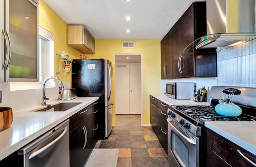 Canyon View Estates Condo | Cozy 2-bedroom condo in South Palm Springs