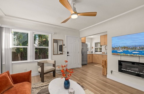 Corridor Cottage | Cozy 2-Bedroom Cottage Near Balboa Park