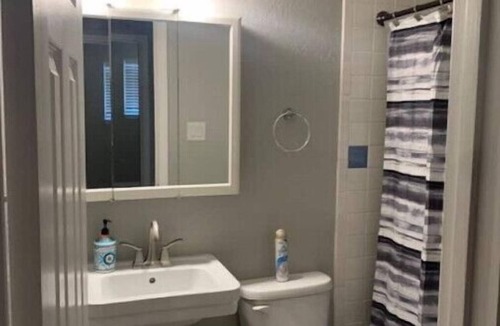 Reno House | Cozy 3bd. 2bth home, Panoramic views, near UNR, DT, FRWY & RENO AIRPORT.