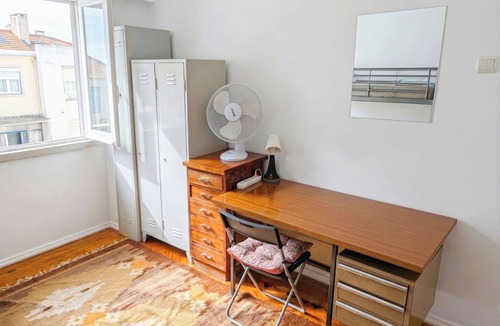 Santo Condestavel Apartment | Cozy 3BR Apartment Campo Ourique Lisbon - Balcony, Sleeps 7, Family Friendly!