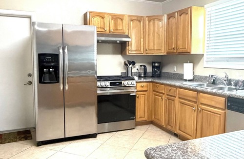 Central San Mateo House | Cozy 3BR Home in San Mateo, Minutes to SFO & Downtown