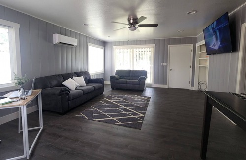 Turlock Apartment | Cozy and quaint one bedroom centrally located in Turlock