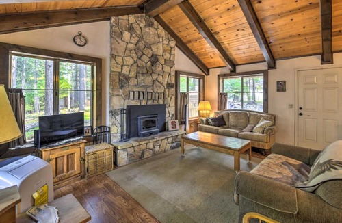 Arnold House | Cozy Arnold Hideaway with Serene Wooded Views and Deck