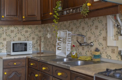 Santa Maria e Sao Miguel Apartment | Cozy Family Room 4 in Central Sintra, Steps from Olga Cadaval Cultural Center