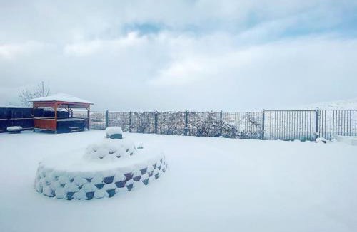 Reno House | Cozy hideaway 30 miles to Mt Rose Ski, Tahoe/Reno