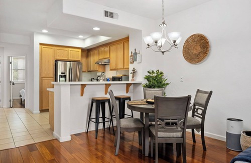 Northside Condo | Cozy Master Suite Room with Workspace in San Jose near Airport and Hospitals