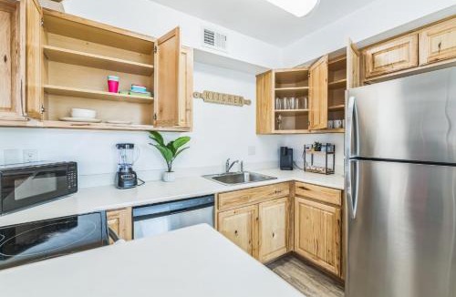 Reno/Tahoe Airport Apartment | Cozy Mountain View Retreat in Reno