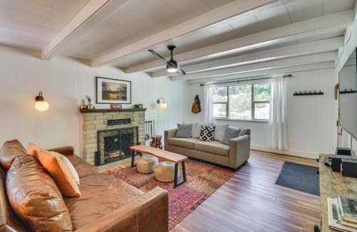 Strawberry House | Cozy Retreat w/Deck ~ 2 Mi to Pinecrest Lake!