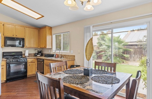 Pumpkin Center House | Cozy Silver Creek Luxury