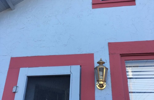 Northeast Reno Cottage | Cozy Small Cottage Downtown - Walk to University of Nevada Reno