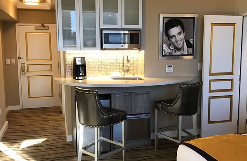 Las Vegas Condo | Cozy studio one from block from fabulous Las Vegas strip