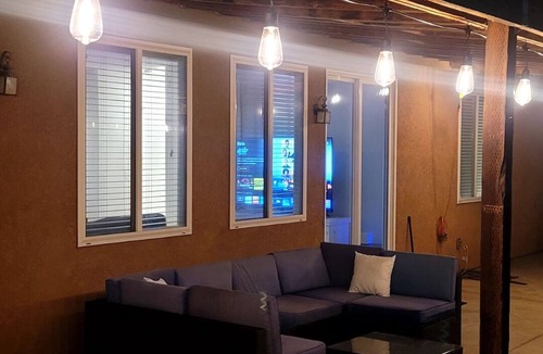 Roosevelt Apartment | Cozy studio with WiFi and AC in welcoming Fresno