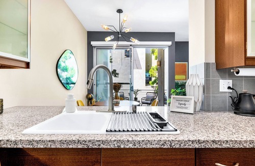 North Park House | Cozy Urban Townhome with 2 Car Garage