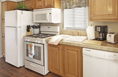 Oceano Cottage | Cozy Vacation Cottage 100 at Pismo Sands RV Resort
