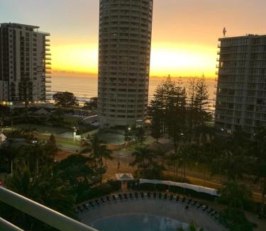 Surfers Paradise Apartment | Crown Towers Resort Apartments