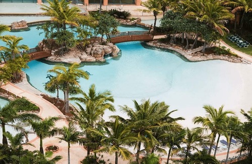 Surfers Paradise Apartment | Crown Towers Superior 3 Bedroom Apartment - CoastHM