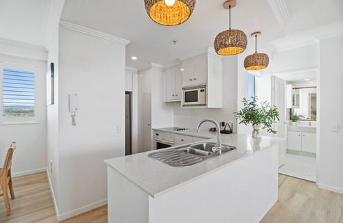 Labrador Apartment | Crystal Bay on the Broadwater