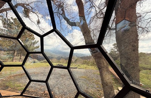 Dunlap Apartment | Crystal Pine Dome- 15 minutes to Kings Canyon/Sequoia NP